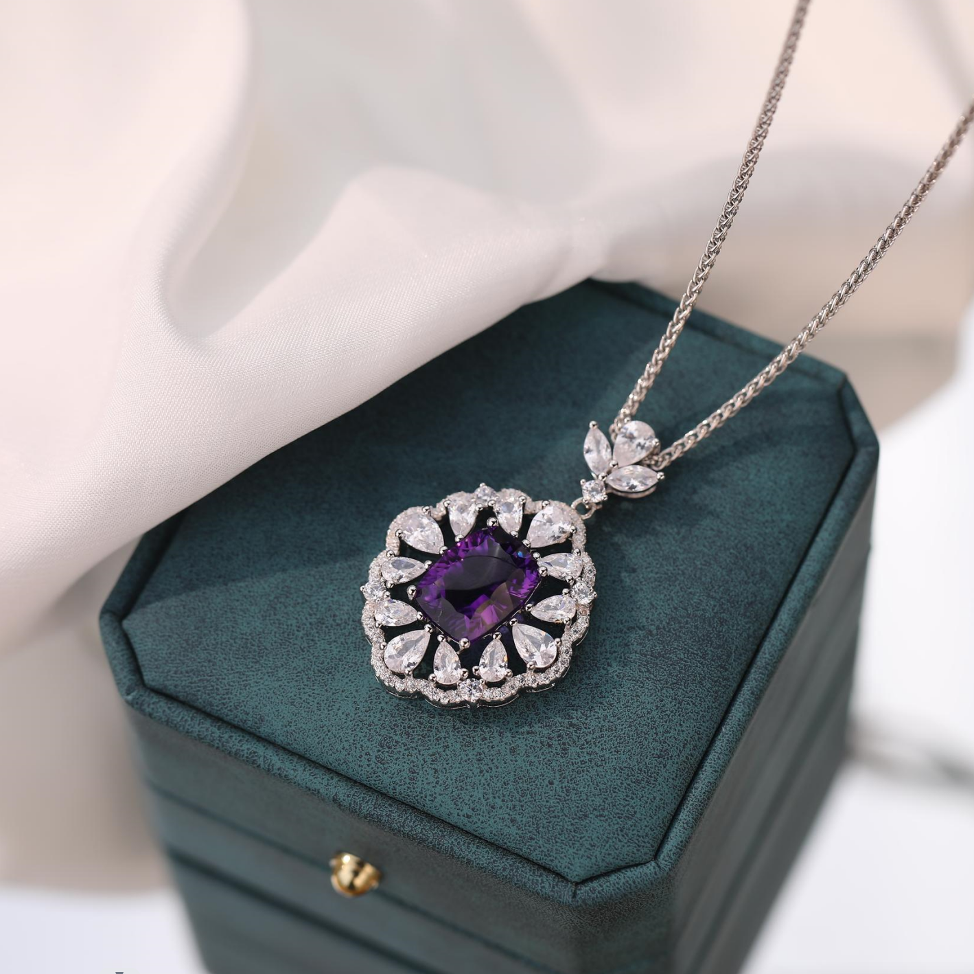 【Tiffanor】#N17-S925 Sterling Silver Amethyst 10*13mm Necklace