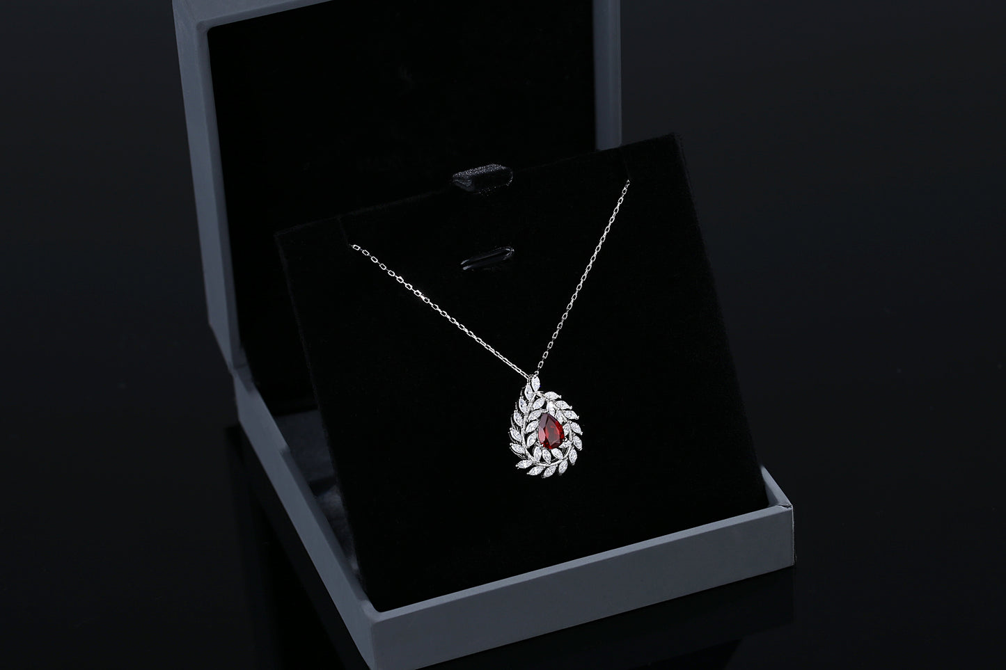 【Tiffanor】#N4-S925 Sterling Silver Garnet 5*7mm Necklace